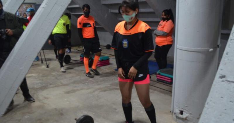 Se inauguroacute el gimnasio de la Liga Jujentildea de Fuacutetbol