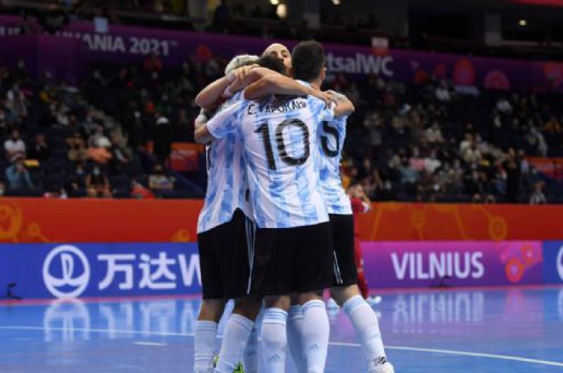 Argentina ante Brasil busca la final  del mundial de fuacutetsal