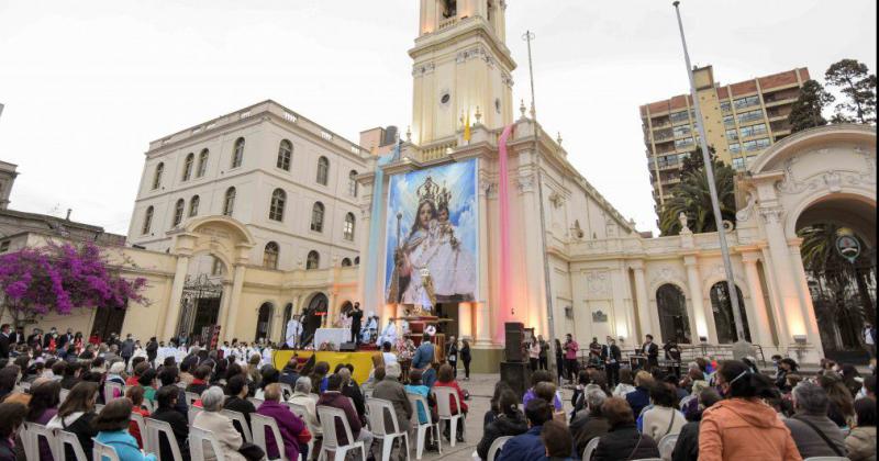 Honraron a la Santa Patrona la Virgen de Riacuteo Blanco y Paypaya