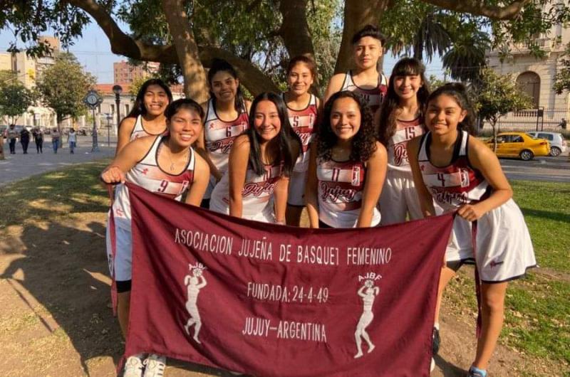 Jujuy fue Subcampeoacuten del Regional de Baacutesquet Femenino U17