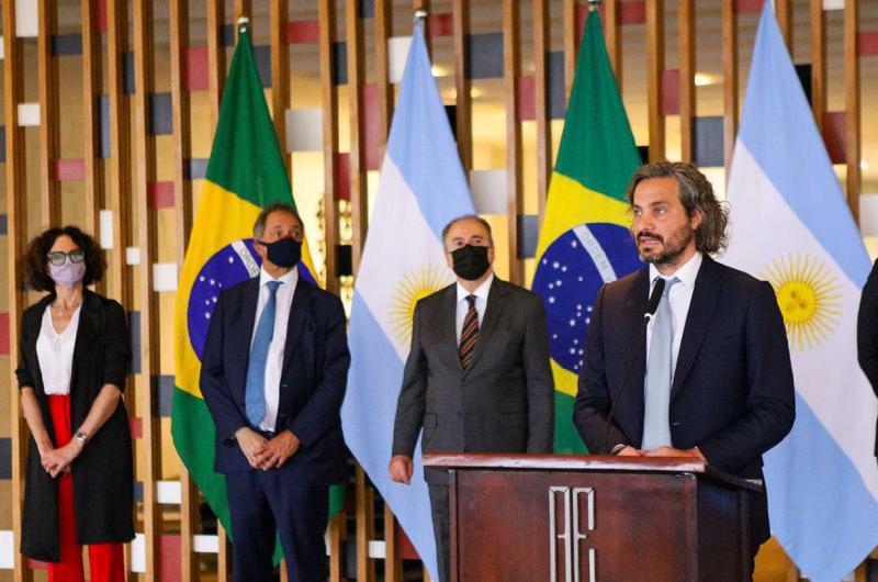 Argentina aceptoacute planteo de Brasil y acuerda 10-en-porciento- de rebaja en el Arancel