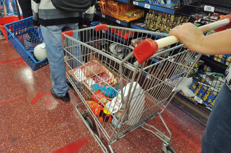 Una familia jujentildea necesitoacute casi 67 mil en septiembre para no caer en la pobreza
