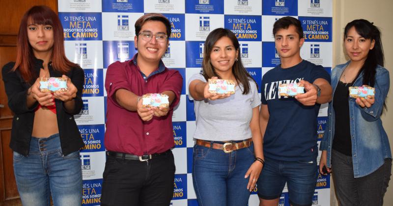 Estudiantes jujentildeos ganaron premio nacional