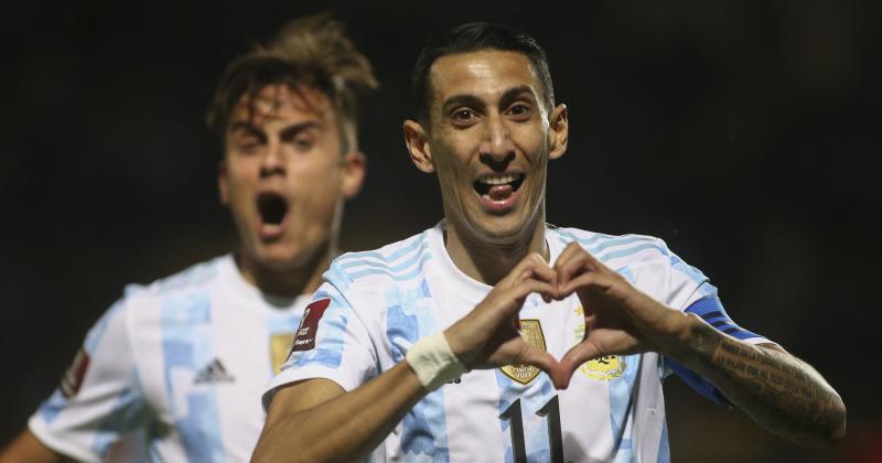 Argentina vencioacute a Uruguay con un golazo de Di Mariacutea