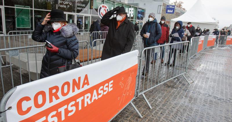 Austria vuelve al confinamiento total y anuncia la obligatoriedad de la vacuna