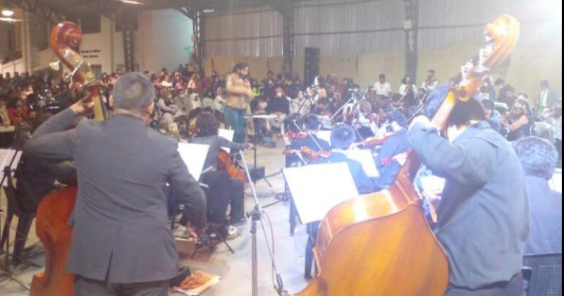 La Orquesta Sinfoacutenica de Jujuy cerroacute la edicioacuten 2021 