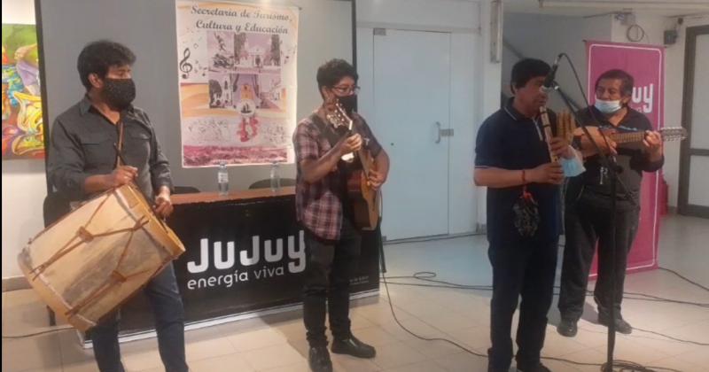 Se presentoacute  el Alborozo Humahuaquentildeo en la Capital jujentildea y en El Carmen