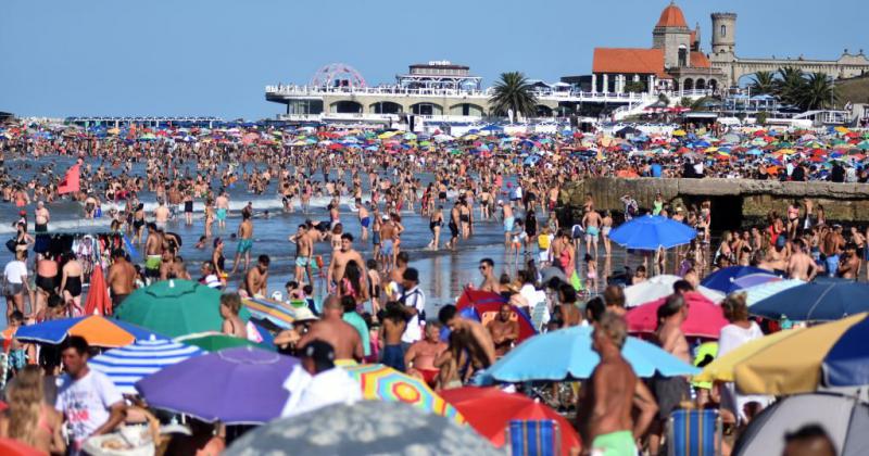 Un total de 640243 turistas visitaron Mar del Plata durante la primera quincena de enero