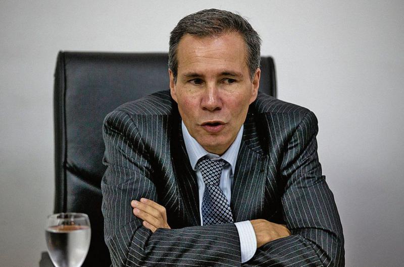 A siete antildeos la AMIA reclamoacute el total esclarecimiento de la muerte de Nisman