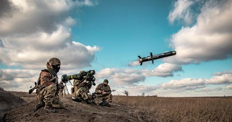 Paiacuteses baacutelticos enviaraacuten misiles y tropas britaacutenicas llegan en apoyo a Kiev