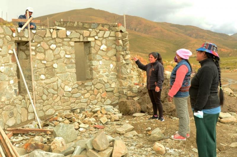 Por un centro cultural en la Puna se unen Comunidad Minera y Gobierno 