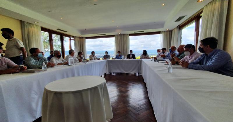 Productores iniciaron reuniones para definir el precio del tabaco