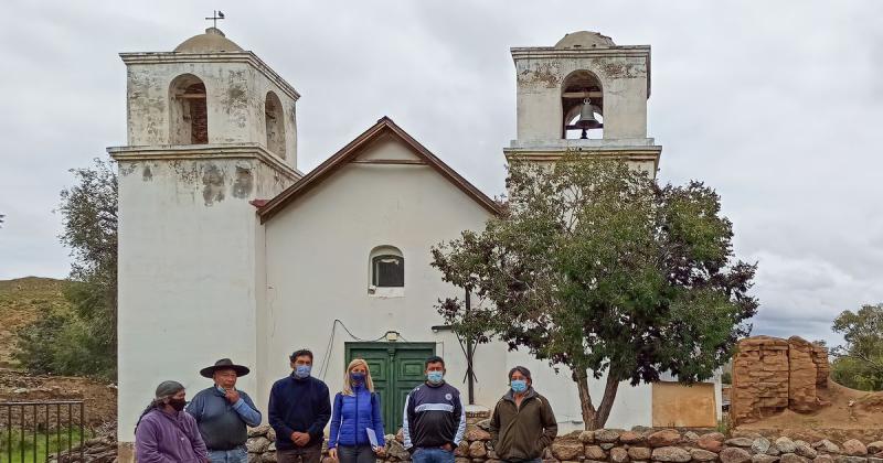 Proyecto integral para la restauracioacuten y reconstruccioacuten parcial de las iglesias de Cochinoca