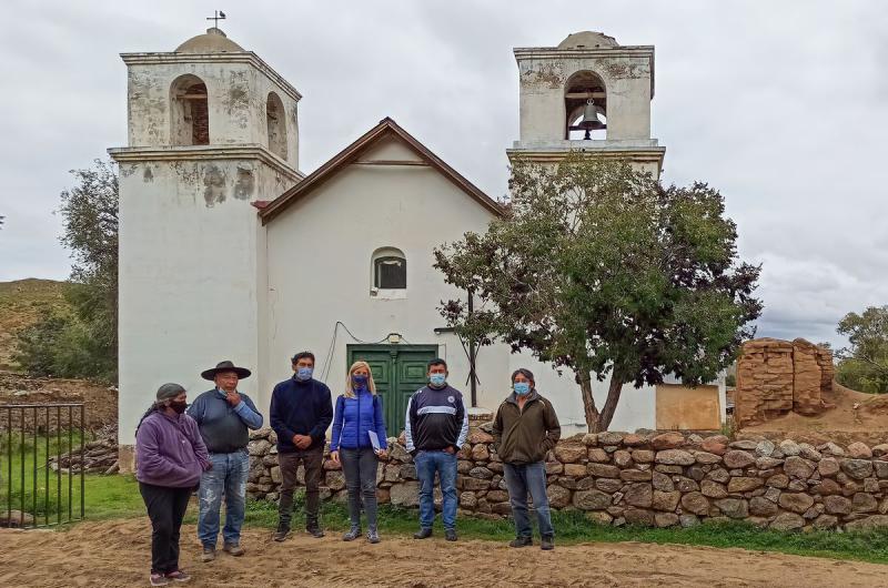 Proyecto integral para la restauracioacuten y reconstruccioacuten parcial de las iglesias de Cochinoca