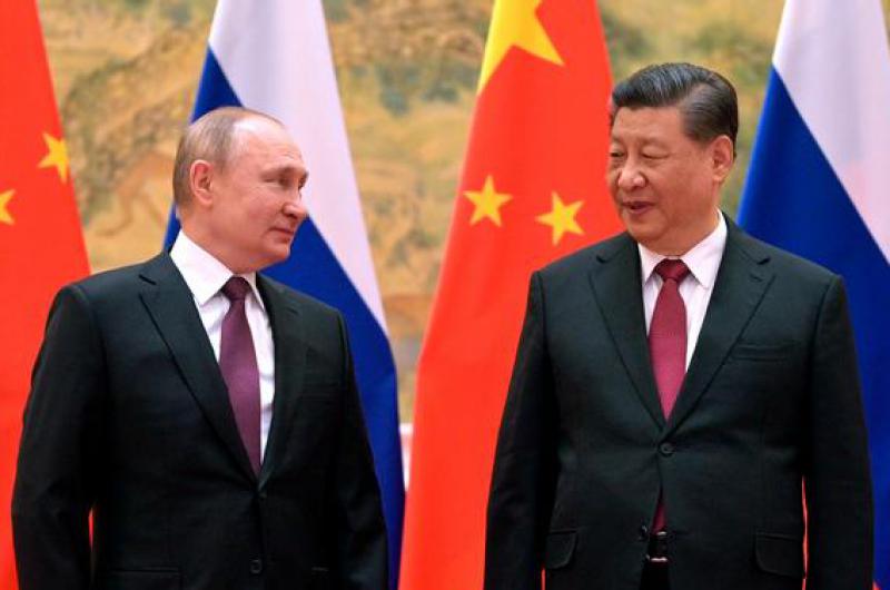 Vladimir Putin y Xi Jinping rechazan una nueva ampliacioacuten de la OTAN