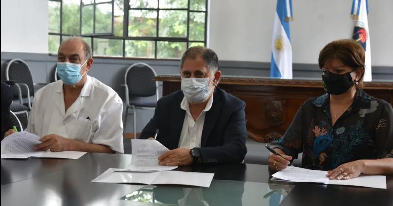 Ministerios de Salud y Ambiente junto al Municipio de Capital contra el dengue