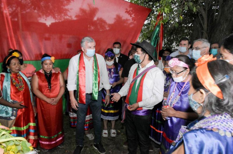 Morales entregoacute insumos y equipos para la lucha contra el dengue