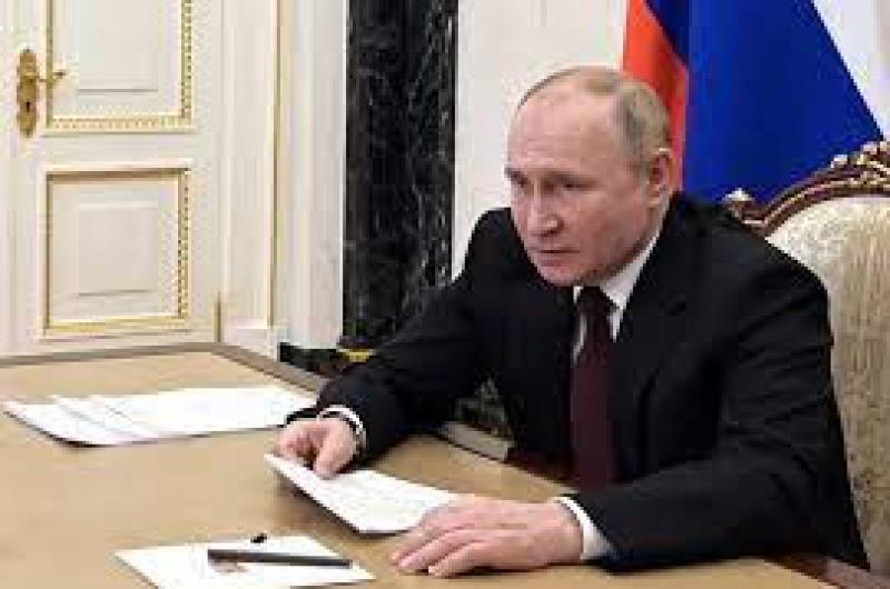 Putin puso en alerta a sus fuerzas nucleares horas antes de las negociaciones