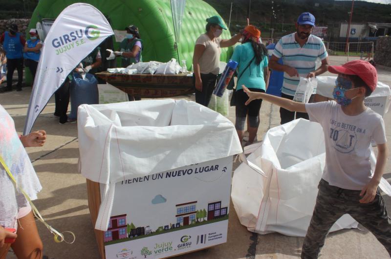 Destacaron la gran participacioacuten de los jujentildeos en el Reciclatoacuten de Carnaval