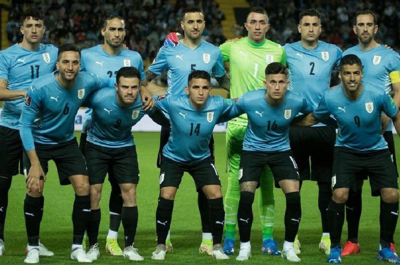 Chile recibe a Uruguay con la obligacioacuten de ganar y esperar un milagro