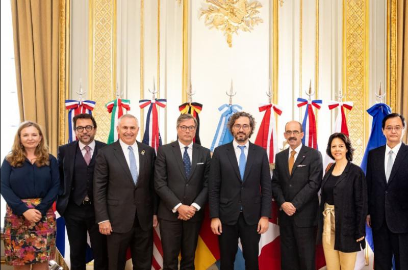 Cafiero analizoacute con embajadores del G7 el potencial de inversiones en la Argentina
