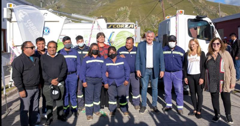 Morales confirmoacute que el jueves inicia la instalacioacuten de viacuteas del tren turiacutestico
