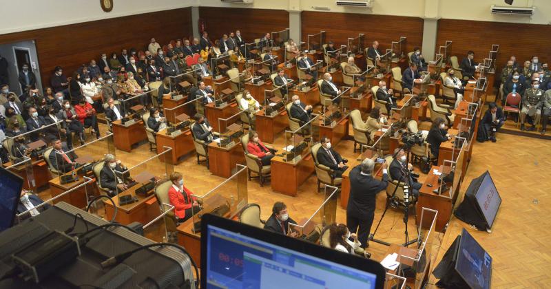 El gobernador Morales abrioacute el 161ordm periacuteodo de sesiones ordinarias