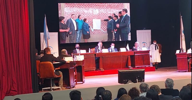 El intendente Capitalino presentoacute informe de gestioacuten y proyecciones para 2022