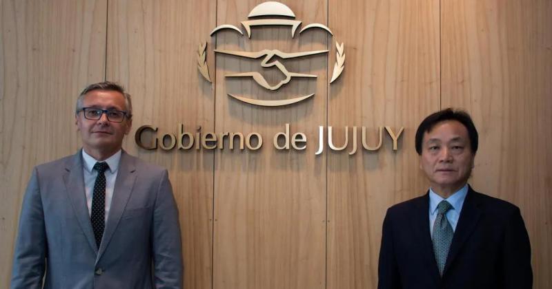 Jujuy firmoacute convenio con empresa China para instalar una fabrica de celdas para bateriacuteas de litio