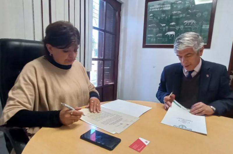 Firmaron convenio para impulsar acciones de educacioacuten ambiental