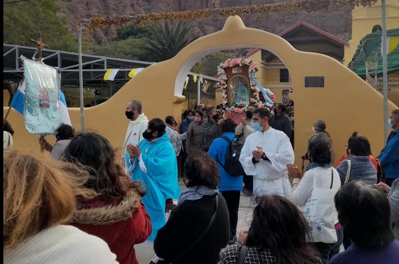 La Virgen de Punta Corral se despide y regresa a su santuario 