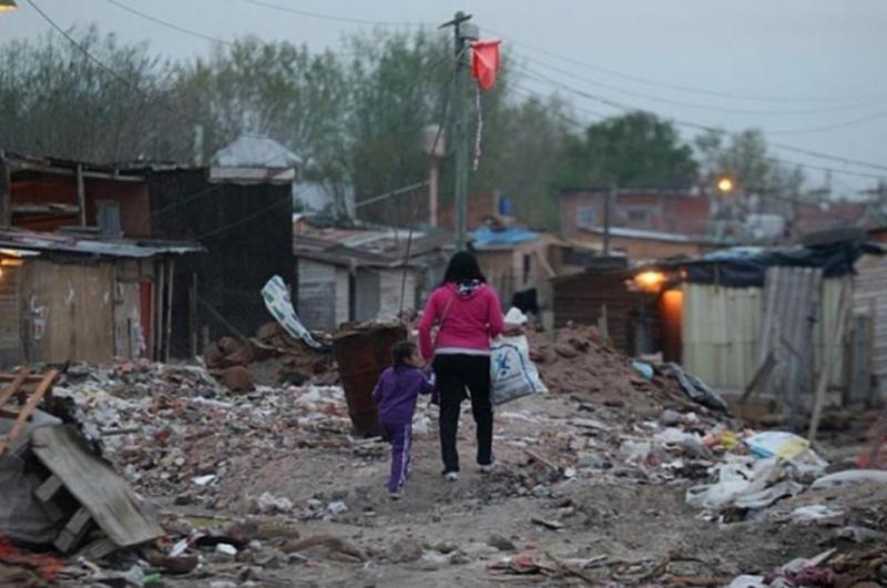 Una familia jujentildea necesitoacute 98857 para no ser pobre