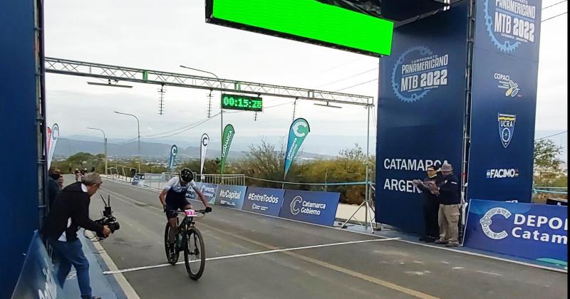 Agustina Apaza Subcampeona Elite Panamericana