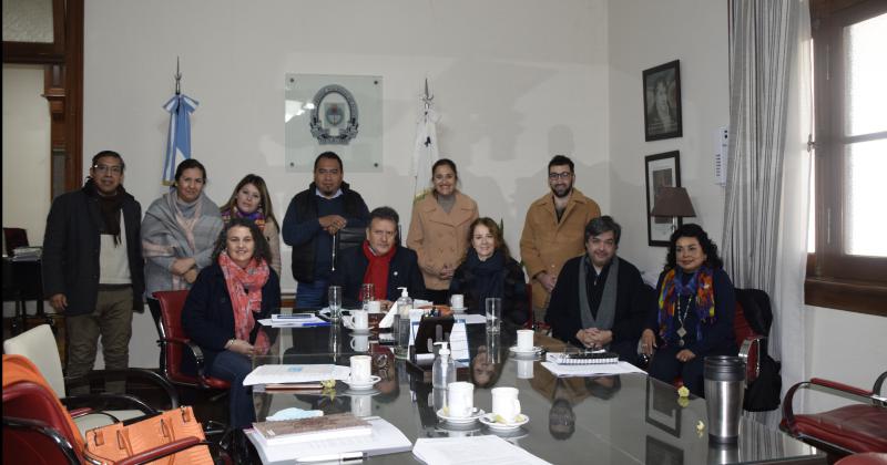 Educacioacuten y la UNJu coordinan actividades