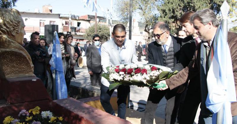 Diacutea del Periodista y 65deg aniversario del Barrio Mariano Moreno