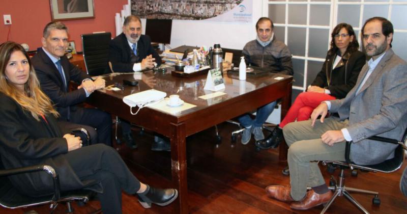 Analizan proyectos para optimizar la ejecucioacuten de obras de provisioacuten de gas