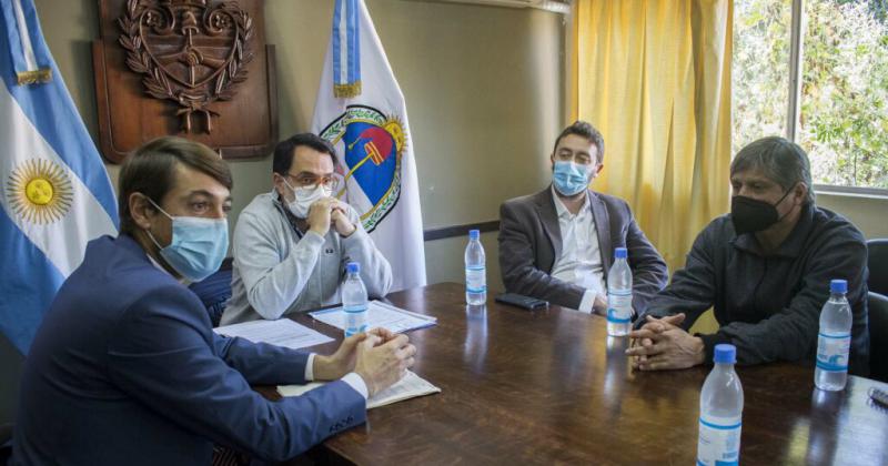 Poliacuteticas puacuteblicas para la primera infancia