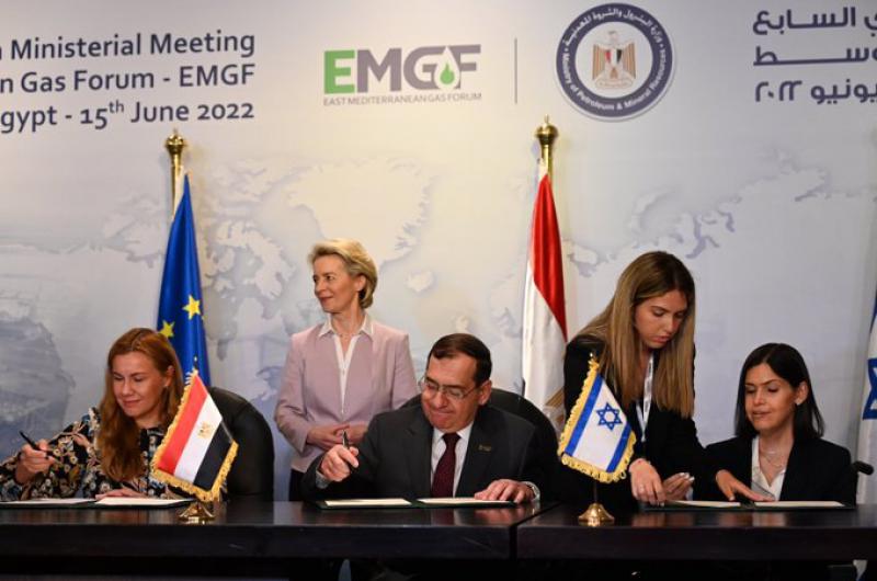 La UE firma histoacuterico acuerdo por el gas natural con Egipto e Israel