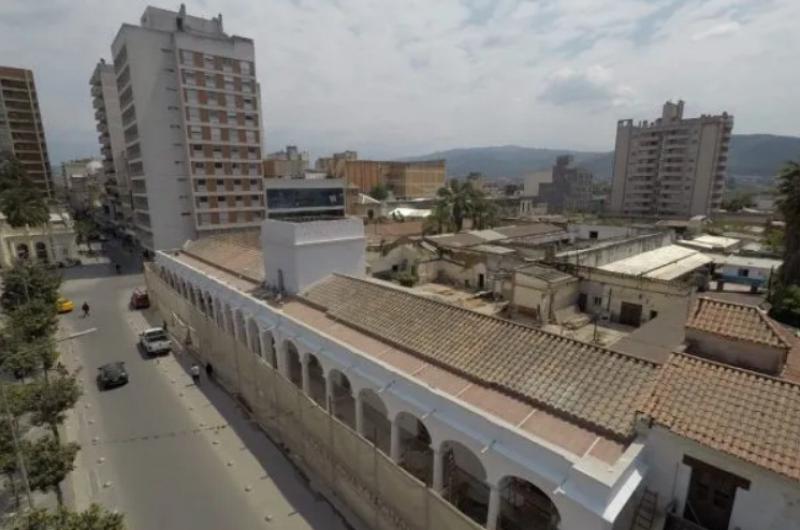  La Justicia suspendioacute las obras de puesta en valor del Cabildo Histoacuterico