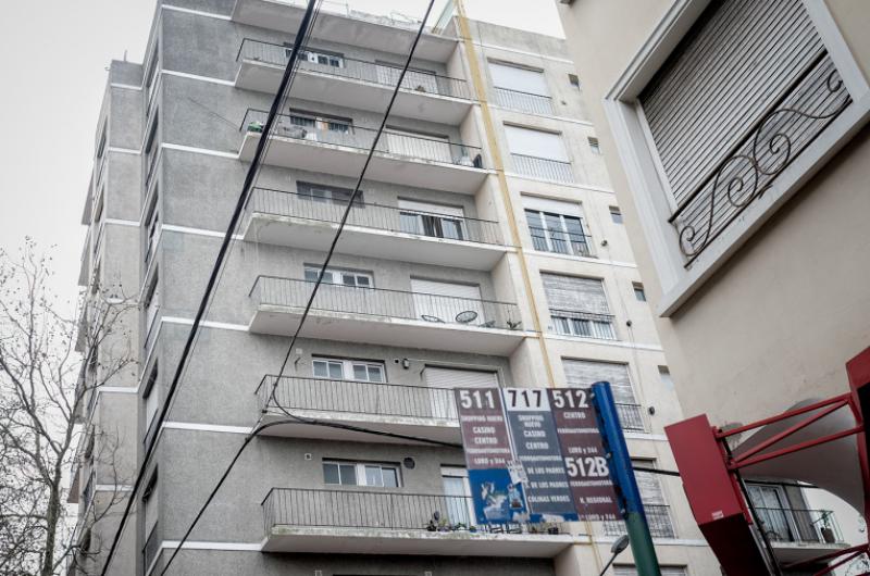 El hombre asesinado en Mar del Plata fallecioacute por una puntildealada que le causoacute una hemorragia