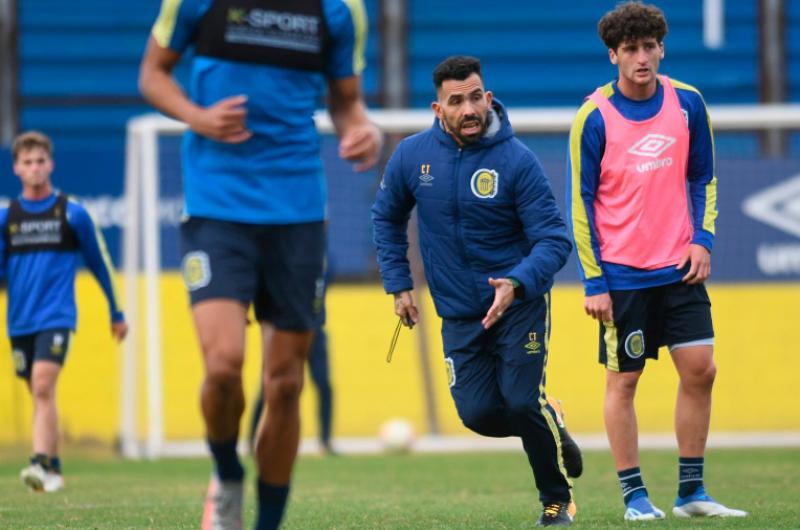El Chapa Retegui no trabajaraacute con Tevez en Rosario Central