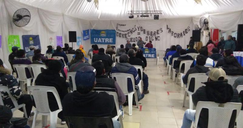 Se realizoacute encuentro de trabajadores rurales sobre derechos y deberes laborales