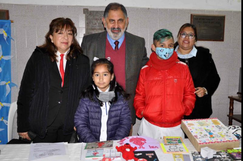 Reconocimiento a estudiantes de la Escuela Juan Galo Lavalle