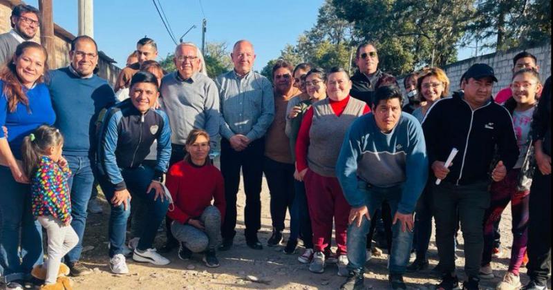 Instalacioacuten de Alarmas Comunitarias en dos barrios de San Pedro de Jujuy