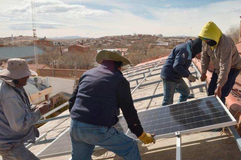 El municipio dotoacute de energiacutea solar al Hotel de Turismo La Quiaca