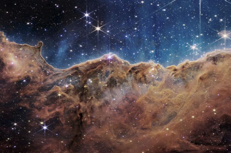 El telescopio James Webb revela imaacutegenes ineacuteditas del universo