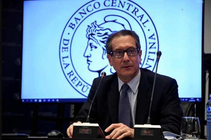 Banco Central decidioacute mantener sin cambios las tasas de intereacutes