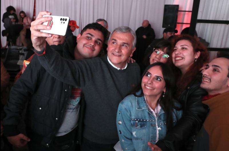 Morales construye desde el conurbano bonaerense un cambio radical para el paiacutes