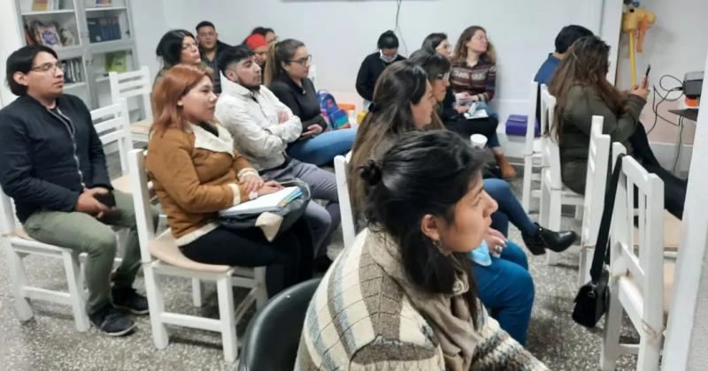 Dictaron una charla magistral  sobre Historias y Archivos de las Disidencias