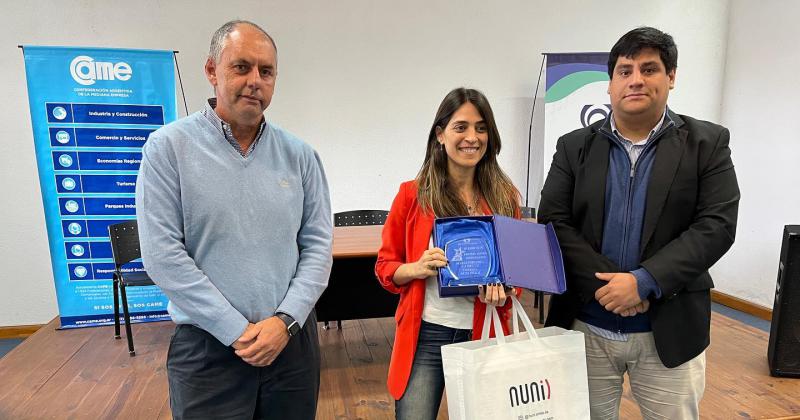 Mariacutea Virginia La Bruna es la ganadora del Premio Joven Empresario 2022